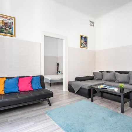 The White House Apartment Budapest Exterior photo